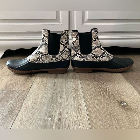 UO Duck Boot Size 9 Urban Outfitters - Picture 7 of 13